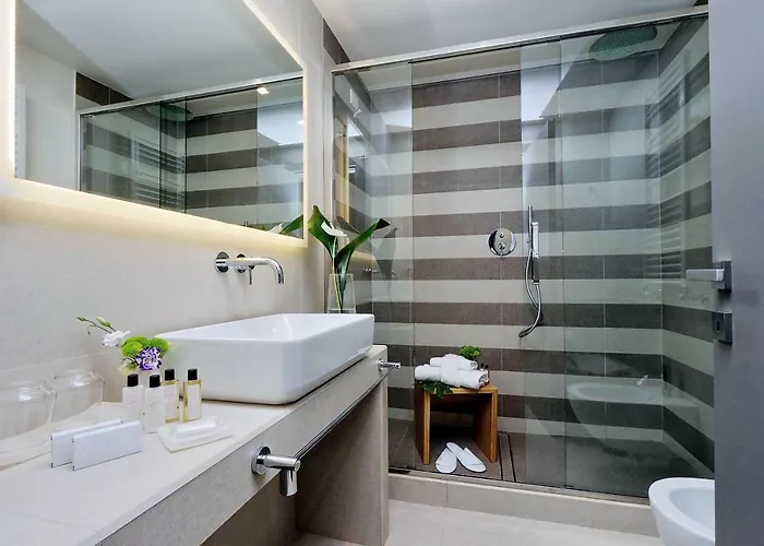 Five 4* Roma